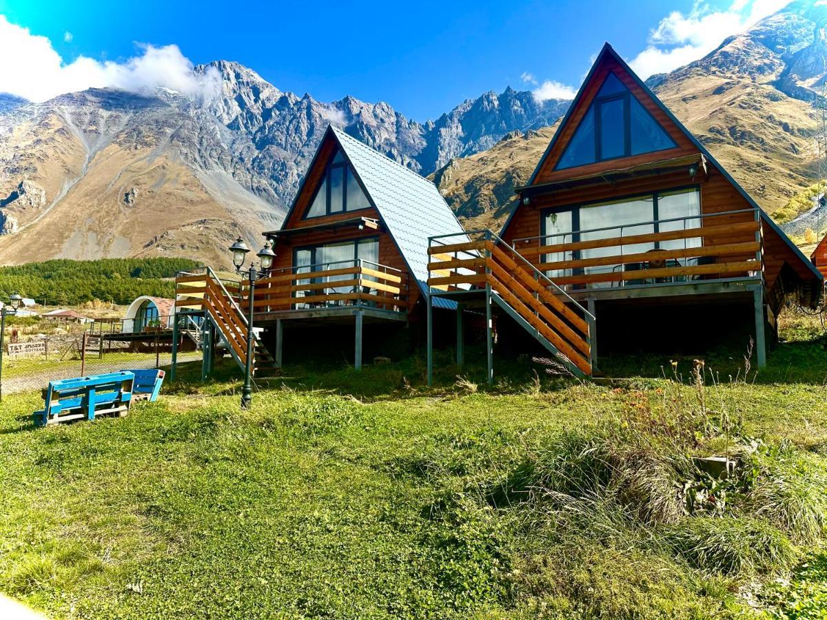 T&T cottage Kazbegi Exteriör bild